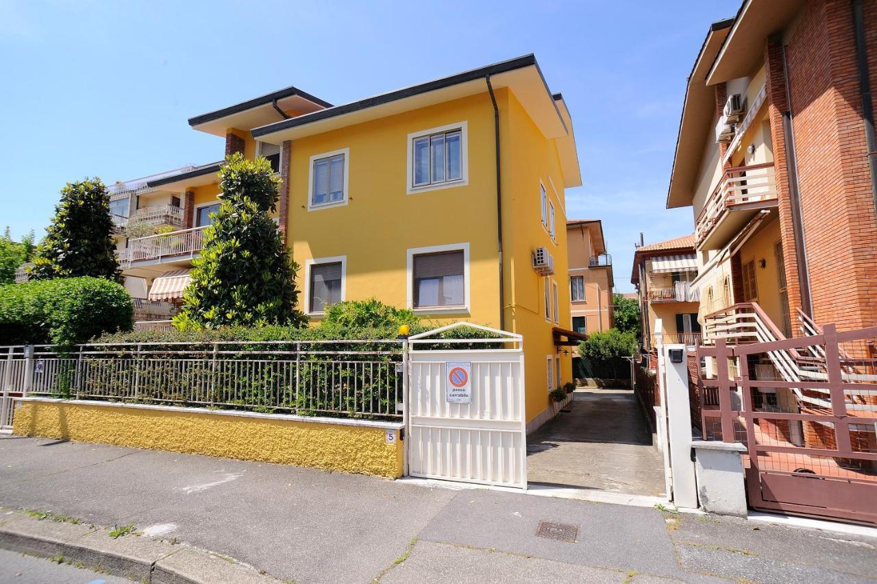 Casa Di Manu Apartman Montecatini Terme Kültér fotó