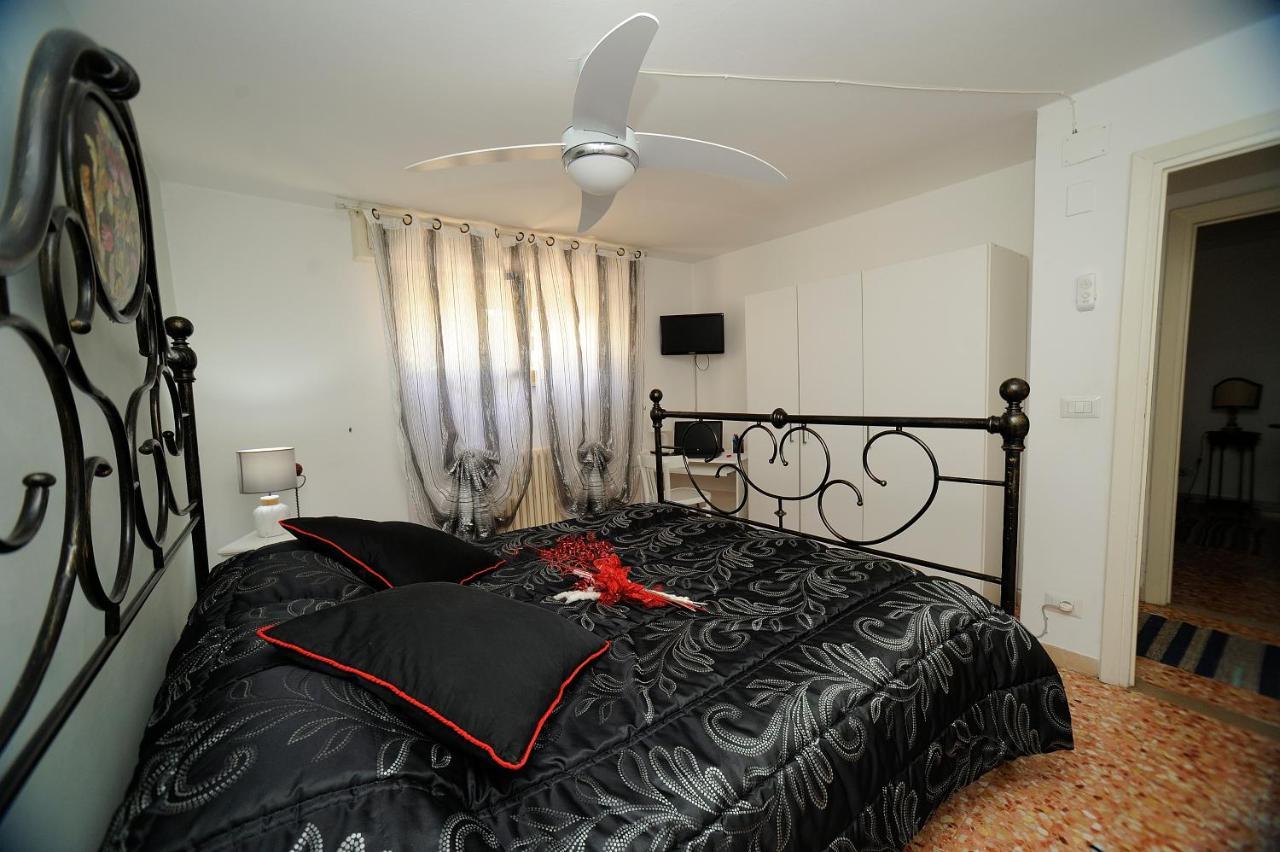 Casa Di Manu Apartman Montecatini Terme Kültér fotó