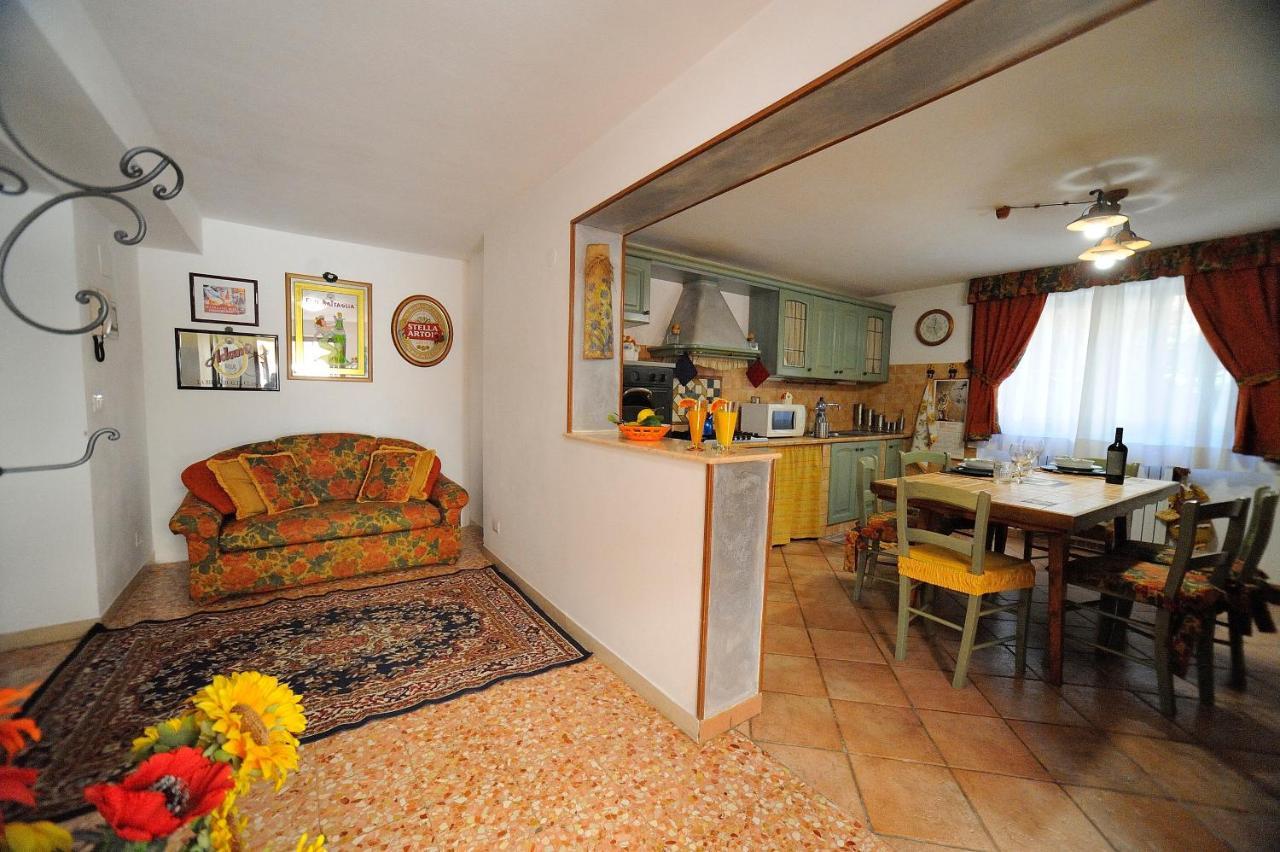 Casa Di Manu Apartman Montecatini Terme Kültér fotó